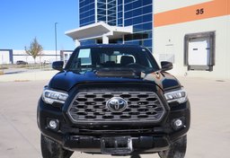 2020 Toyota Tacoma 4WD - Image 11