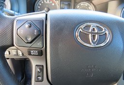 2020 Toyota Tacoma 4WD - Image 29