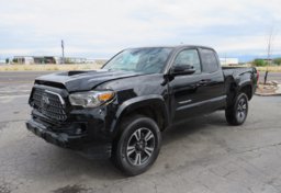 2018 Toyota Tacoma - Image 2