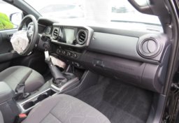 2018 Toyota Tacoma - Image 23