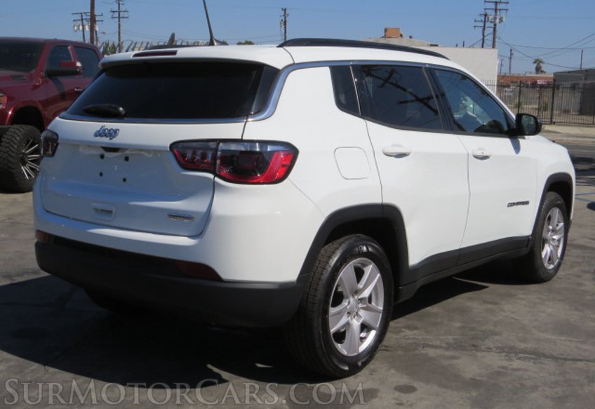 2022 Jeep Compass - Image 8