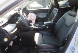 2022 Jeep Compass - Image 23