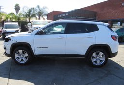 2022 Jeep Compass - Image 5