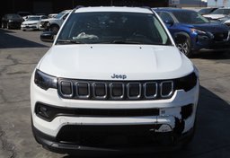 2022 Jeep Compass - Image 12