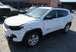 2022 Jeep Compass - Image 2