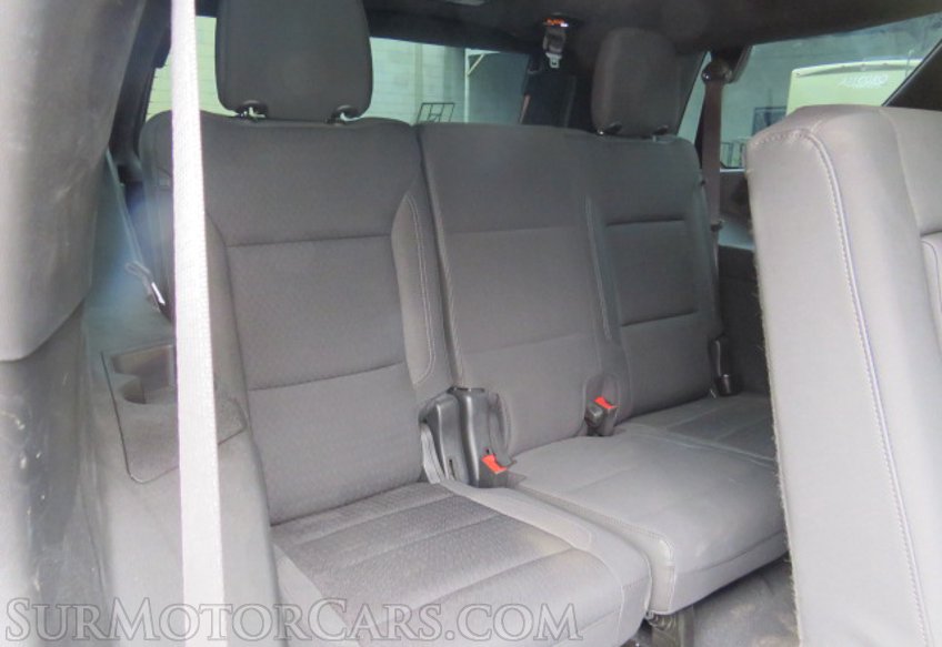 2022 Chevrolet Tahoe - Image 30