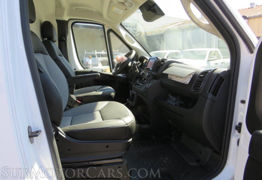 2023 Ram ProMaster Cargo Van - Image 24
