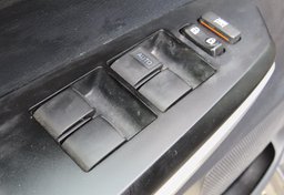 2015 Toyota Tundra Truck - Image 47