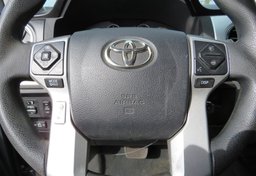 2015 Toyota Tundra Truck - Image 41