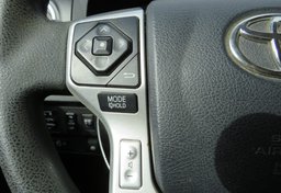 2015 Toyota Tundra Truck - Image 42
