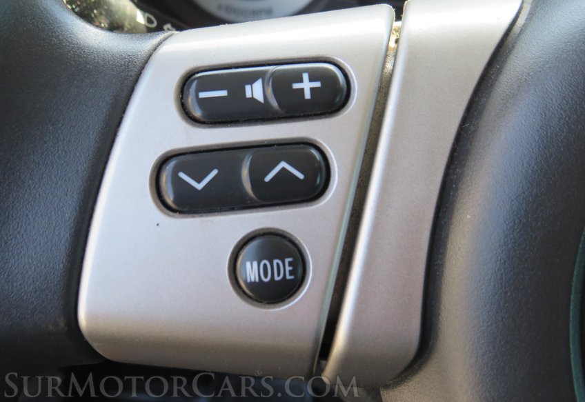 2012 Toyota FJ Cruiser - Image 28