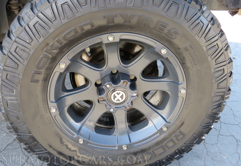 2012 Toyota FJ Cruiser - Image 46