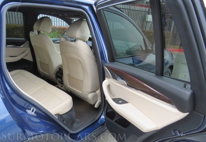 2022 BMW X3 - Image 25