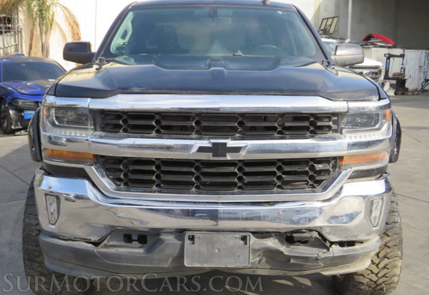 2018 Chevrolet Silverado 1500 - Image 11