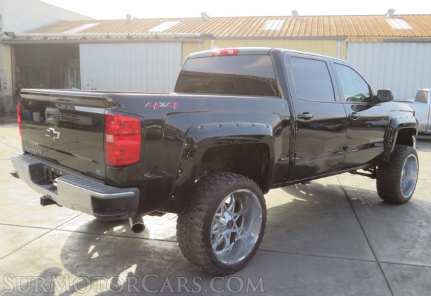 2018 Chevrolet Silverado 1500 - Image 10