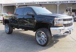 2018 Chevrolet Silverado 1500 - Image 4