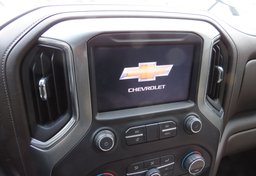 2019 Chevrolet Silverado 1500 - Image 38