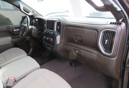 2019 Chevrolet Silverado 1500 - Image 25