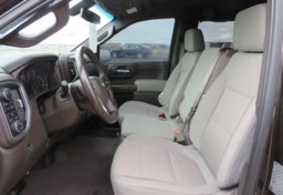 2019 Chevrolet Silverado 1500 - Image 31