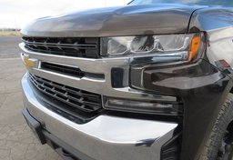 2019 Chevrolet Silverado 1500 - Image 17