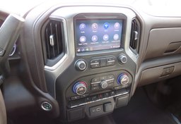 2019 Chevrolet Silverado 1500 - Image 37