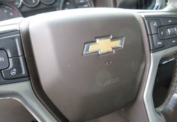 2019 Chevrolet Silverado 1500 - Image 34