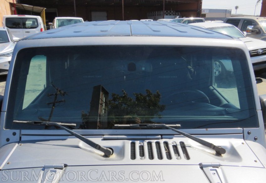 2015 Jeep Wrangler Unlimited - Image 14