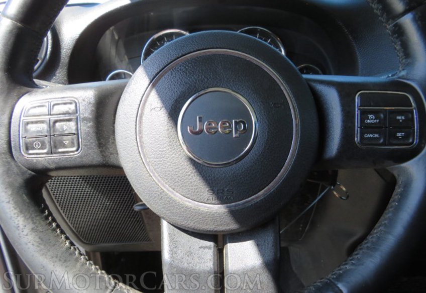 2015 Jeep Wrangler Unlimited - Image 35