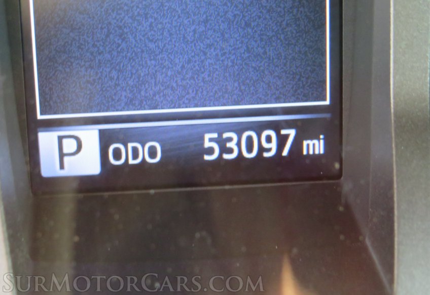 2017 Toyota Tacoma - Image 38