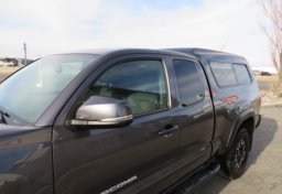 2017 Toyota Tacoma - Image 14