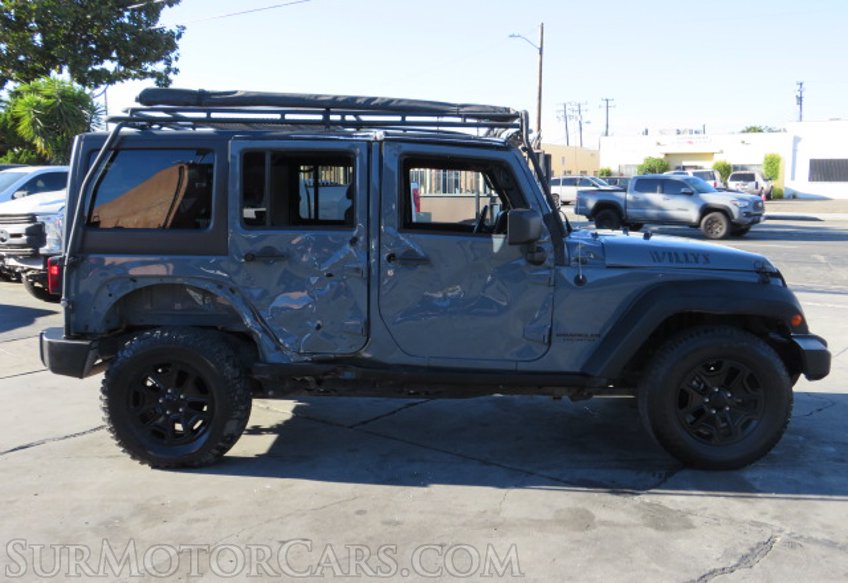 2015 Jeep Wrangler Unlimited - Image 10