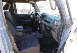 2015 Jeep Wrangler Unlimited - Image 22