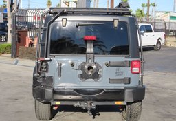 2015 Jeep Wrangler Unlimited - Image 12