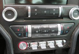 2021 Ford Mustang - Image 31