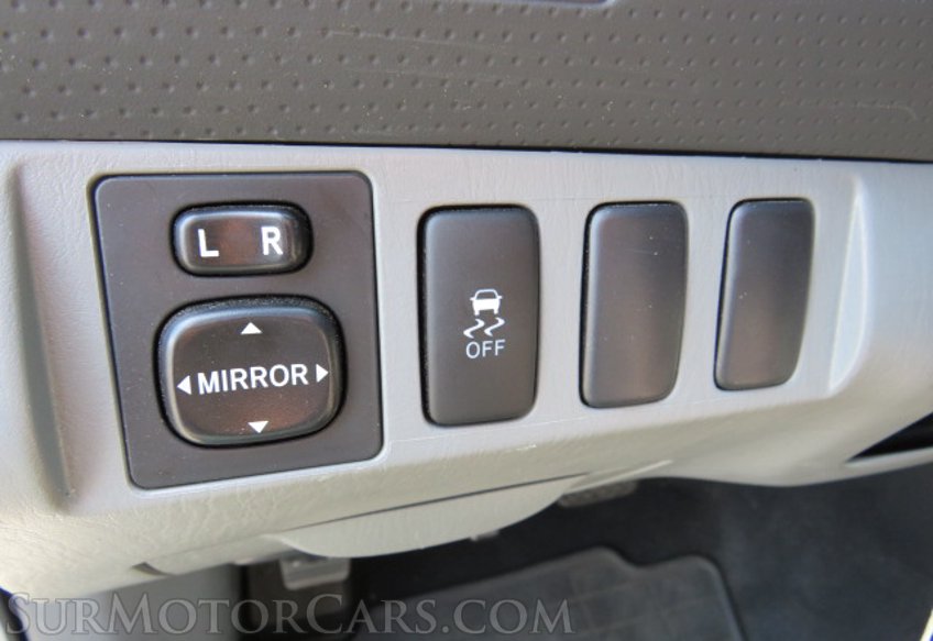 2015 Toyota Tacoma - Image 40