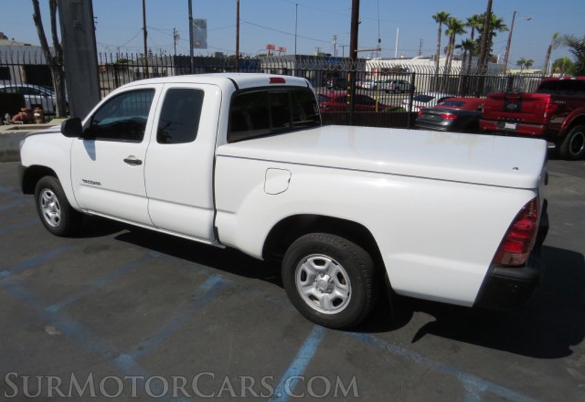 2015 Toyota Tacoma - Image 8
