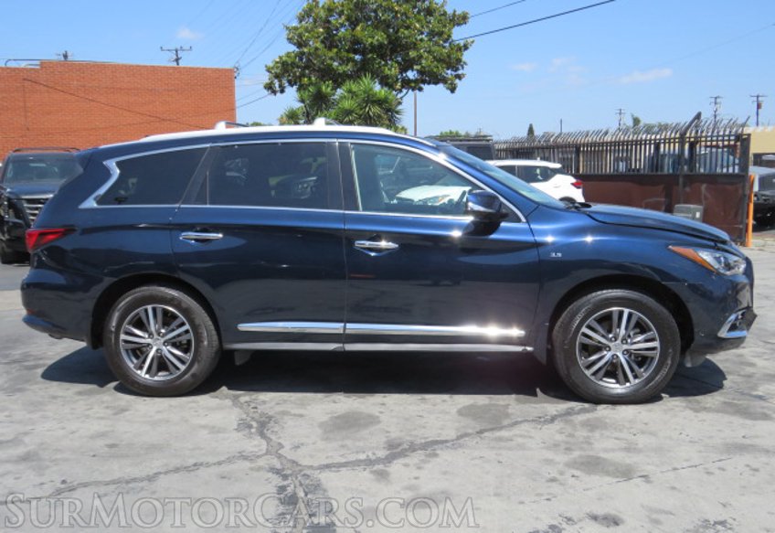 2019 Infiniti QX60 - Image 12