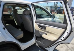 2018 Honda CR-V - Image 20