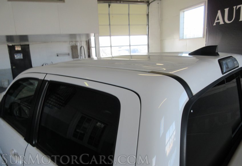 2019 Toyota Tacoma - Image 19