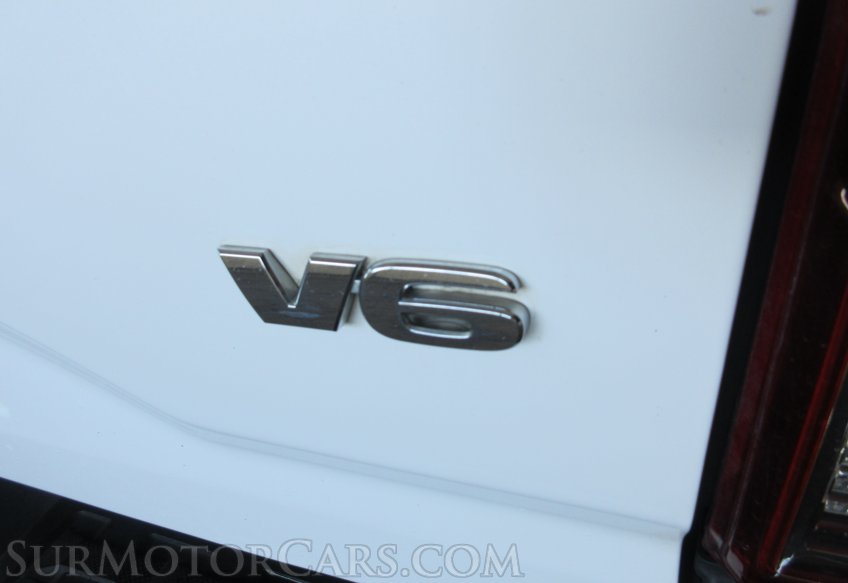 2019 Toyota Tacoma - Image 28