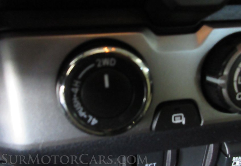 2019 Toyota Tacoma - Image 51