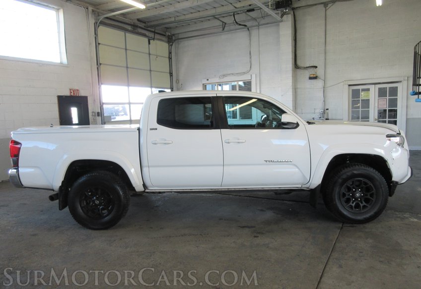 2019 Toyota Tacoma - Image 9