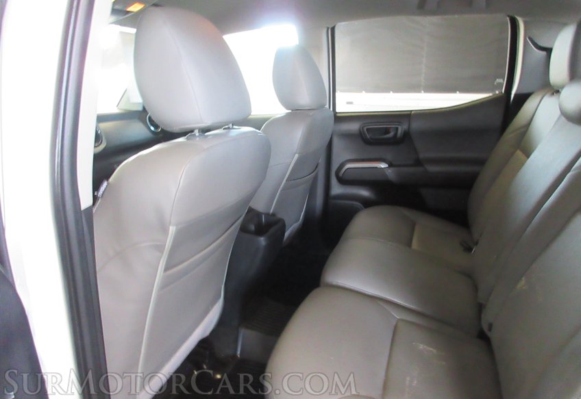 2019 Toyota Tacoma - Image 39