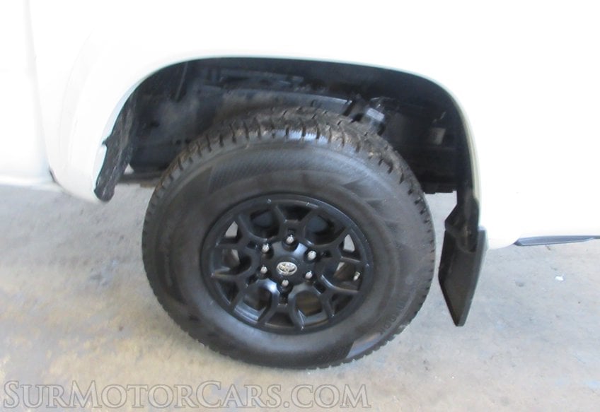 2019 Toyota Tacoma - Image 60