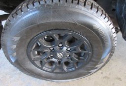 2019 Toyota Tacoma - Image 61