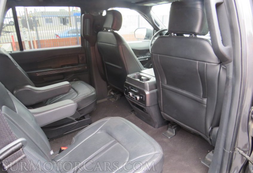 2020 Ford Expedition - Image 28