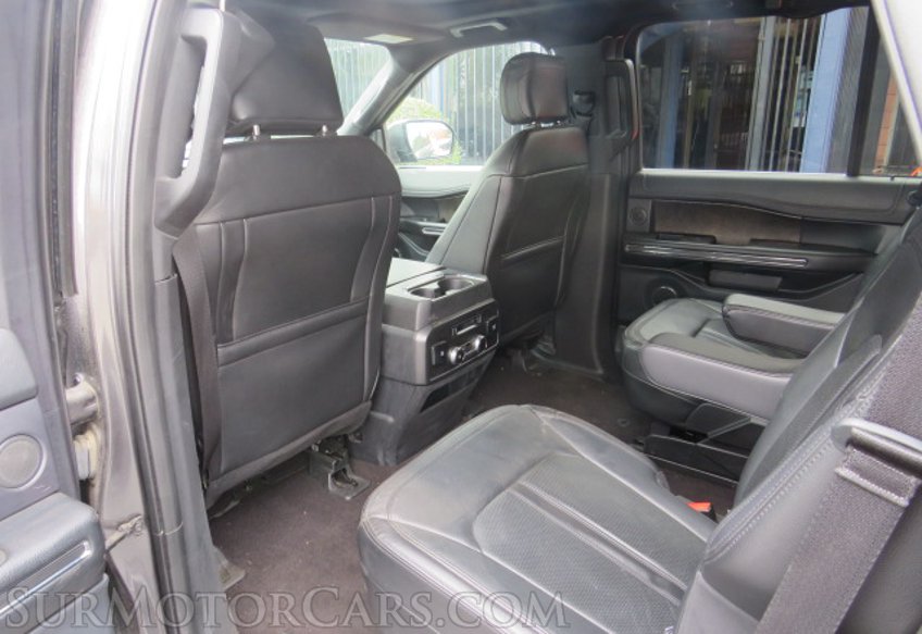 2020 Ford Expedition - Image 27