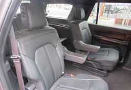 2020 Ford Expedition - Image 30