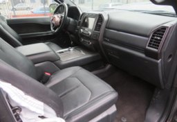 2020 Ford Expedition - Image 24