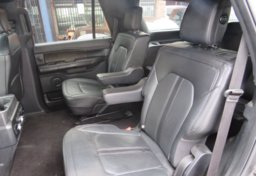 2020 Ford Expedition - Image 29